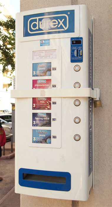 mesin penjual kondom